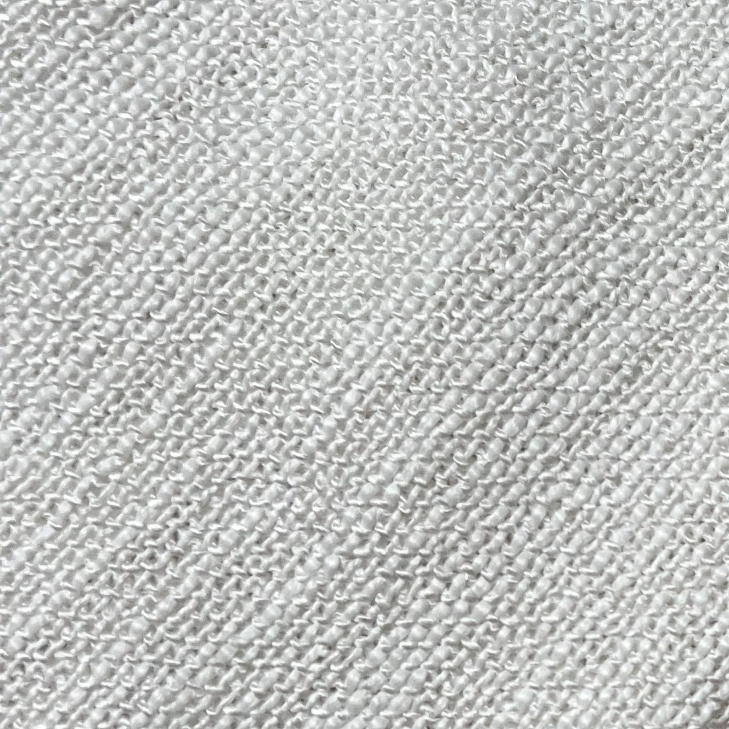 A plain weave of white threads, creating a look free of lines and repeats.